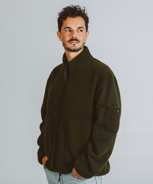 Cazadora de lana súper ligera de color verde Jungle